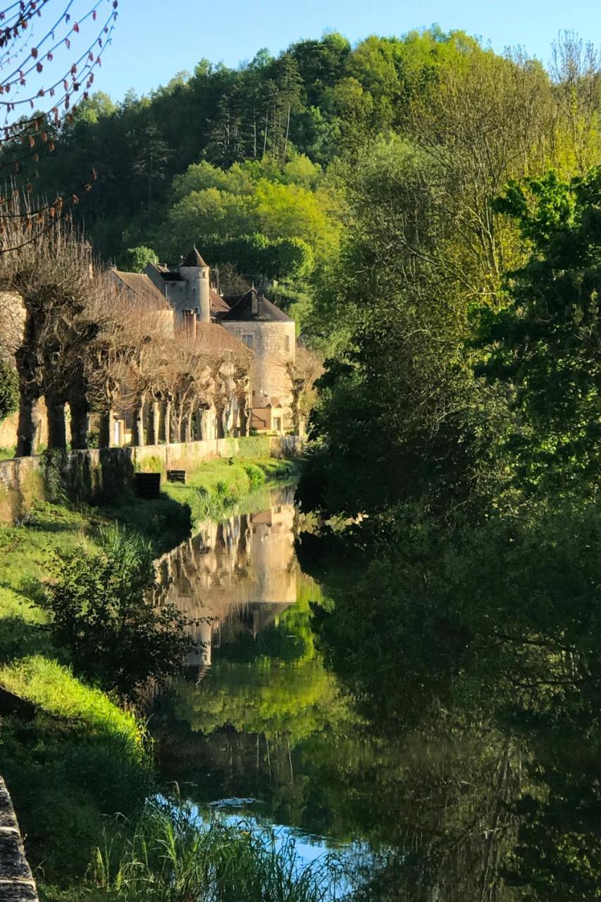 Cote-Serein La Privilege De La Tour Madame Noyers Exterior photo
